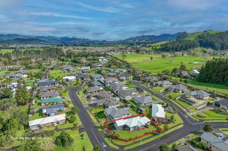Photo of property in 2 Settlers Drive, Waihi, 3610