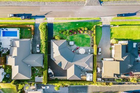 Photo of property in 22 Grace James Road, Pukekohe, 2120