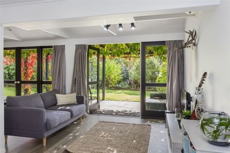 Photo of property in 51 Church Street, Oxford, 7430