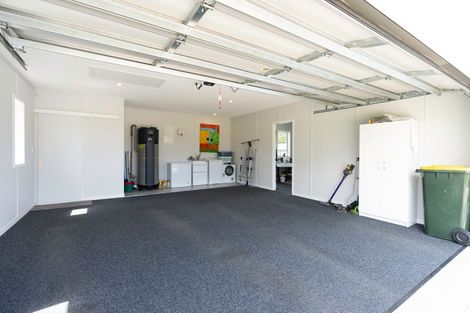 Photo of property in 21 Pinot Crescent, Ohau, Levin, 5570