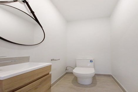 Photo of property in 4/535 Swanson Road, Ranui, Auckland, 0612