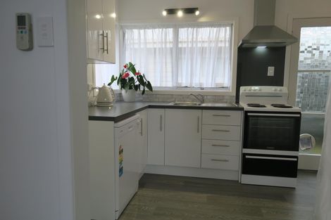 Photo of property in 1/12 Crisp Avenue, Pukekohe, 2120