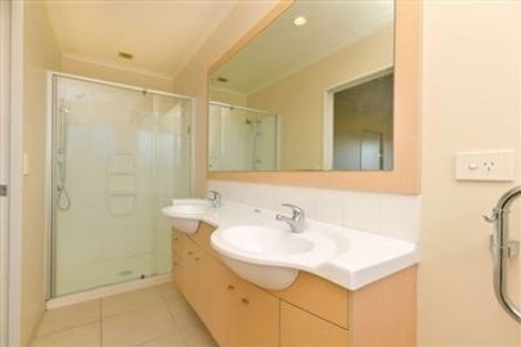 Photo of property in 19 Coachman Drive, Flat Bush, Auckland, 2016