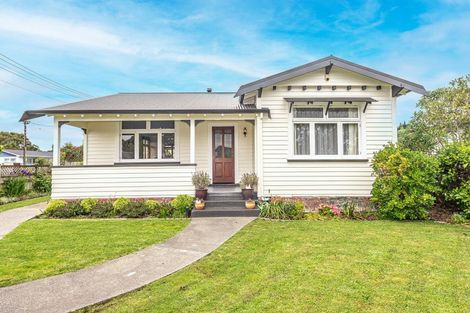 Photo of property in 100 Portal Street, Durie Hill, Whanganui, 4500