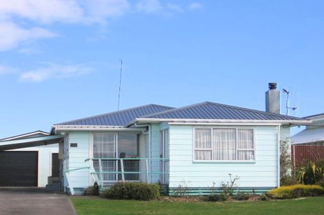 Photo of property in 34 Seabury Avenue, Foxton Beach, Foxton, 4815