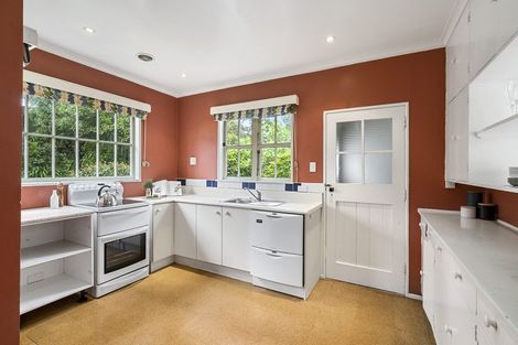 Photo of property in 330 Karori Road, Karori, Wellington, 6012