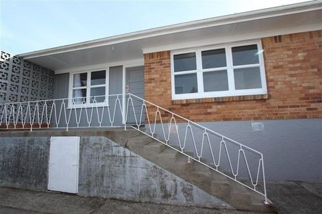 Photo of property in 3/5 Scotland Place, Hillcrest, Hamilton, 3216