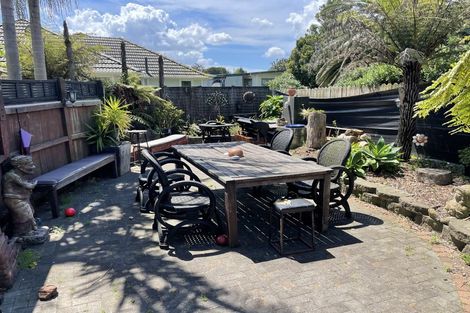 Photo of property in 7 Healy Road, Manurewa, Auckland, 2102
