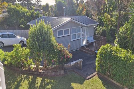 Photo of property in 67 Barrys Road, Glendene, Auckland, 0602