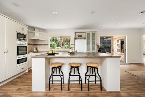 Photo of property in 33 Ranfurly Terrace, Pyes Pa, Tauranga, 3112