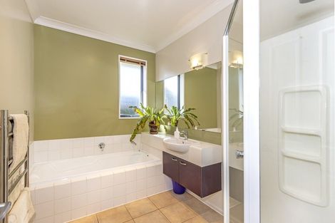 Photo of property in 10 Lightning Close, Wigram, Christchurch, 8042