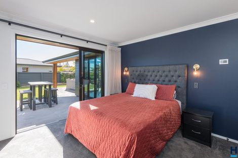 Photo of property in 4 Puketutu Grove, Motueka, 7120