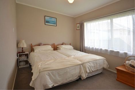 Photo of property in 17b Pemberton Crescent, Greerton, Tauranga, 3112