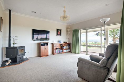 Photo of property in 13 Clairmont Heights, Stoke, Nelson, 7011