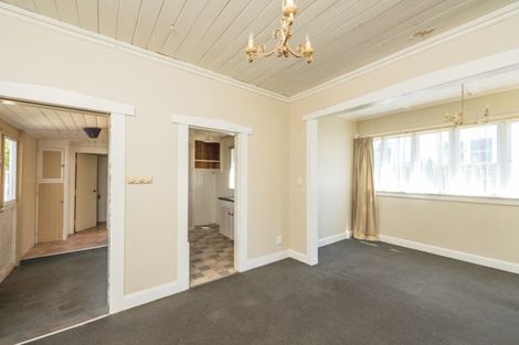 Photo of property in 41 Swiss Avenue, Gonville, Whanganui, 4501