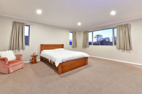 Photo of property in 16 Bartlett Drive, Silverdale, 0932