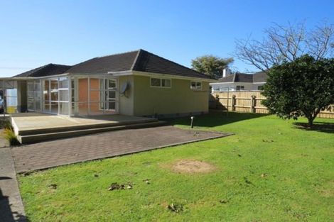 Photo of property in 392 Mangorei Road, Merrilands, New Plymouth, 4312