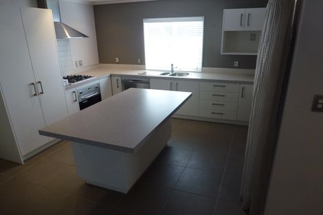 Photo of property in 21 Rosalie Terrace, Kelvin Grove, Palmerston North, 4414