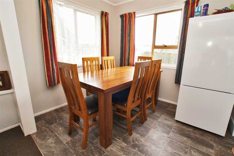 Photo of property in 16 Coventry Road, Melville, Hamilton, 3206