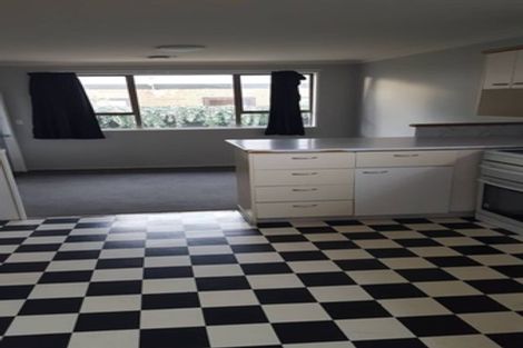 Photo of property in 18a Woodstock Place, Russley, Christchurch, 8042