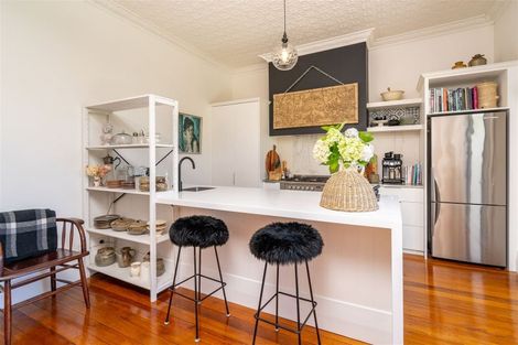 Photo of property in 38 Ings Avenue, Saint Clair, Dunedin, 9012