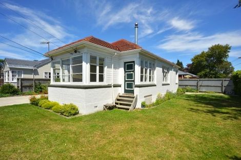 Photo of property in 1 Auburn Avenue, Upper Riccarton, Christchurch, 8041