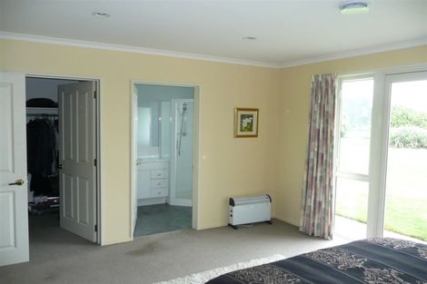 Photo of property in 106 Spur Road, Hadlow, Timaru, 7975
