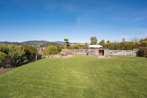 Photo of property in 4 Moneymore Place, Wakefield, 7095