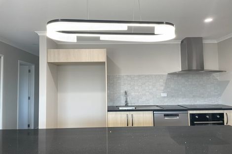 Photo of property in 17 Pipi Crescent, Tuakau, 2121