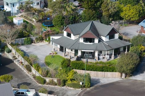 Photo of property in 6 Hillcrest Lane, Levin, 5510