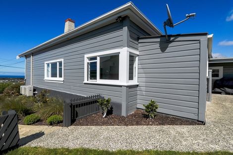 Photo of property in 67 Moana Crescent, Musselburgh, Dunedin, 9013