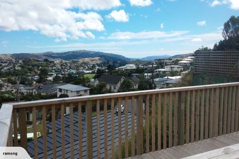 Photo of property in 104a Glanmire Road, Newlands, Wellington, 6037