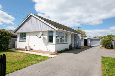 Photo of property in 23 Carters Road, Aranui, Christchurch, 8061