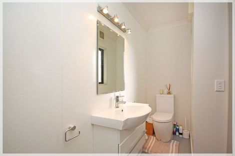 Photo of property in 5 Ferry Street, Foxton Beach, Foxton, 4815