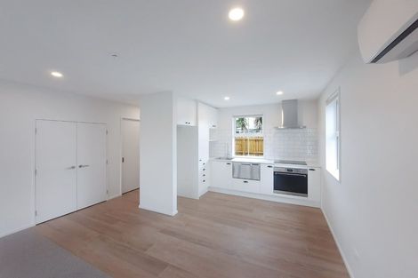 Photo of property in 2/63 Hills Road, Edgeware, Christchurch, 8013