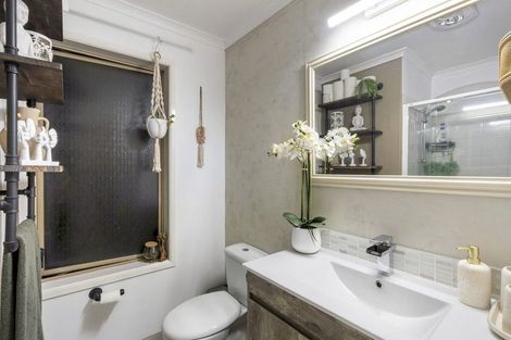 Photo of property in 39 Millennial Way, Orewa, 0931