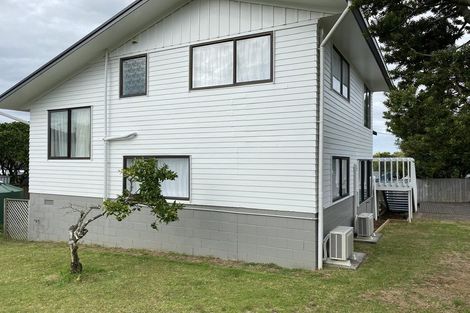 Photo of property in 103 Hutchinsons Road, Bucklands Beach, Auckland, 2014