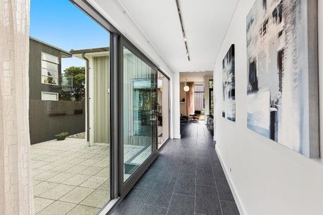 Photo of property in 19 Steeple Lane, Seatoun, Wellington, 6022