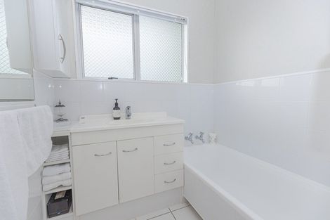 Photo of property in 12 Totara Place, Pahiatua, 4910