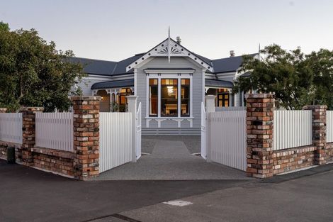 Photo of property in 260-262 High Street North, Carterton, 5713