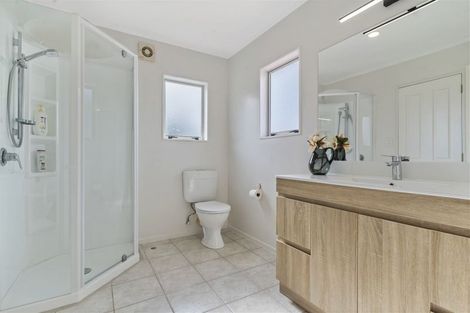 Photo of property in 1/18 Belgate Place, Somerville, Auckland, 2014