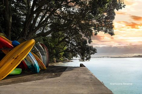 Photo of property in 43 Aramoana Avenue, Devonport, Auckland, 0624