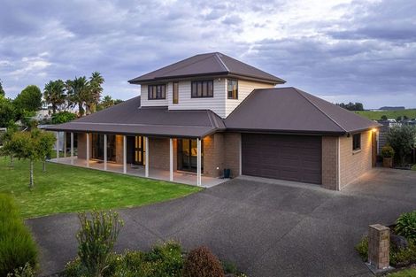 Photo of property in 39 Browns Drive, Waihi Beach, 3611