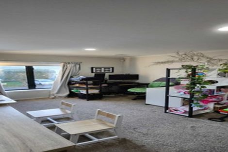 Photo of property in Tuscany Towers, 47/1 Ambrico Place, New Lynn, Auckland, 0600