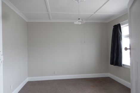 Photo of property in 20 Queens Drive, Kilbirnie, Wellington, 6022