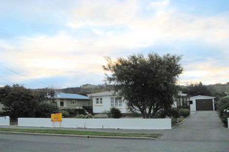 Photo of property in 12 Warwick Street, Oamaru North, Oamaru, 9400