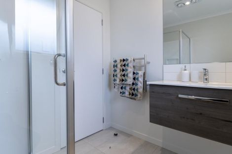 Photo of property in 2 Taffe Crescent, Pyes Pa, Tauranga, 3112