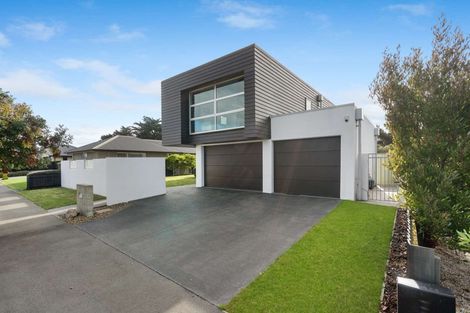 Photo of property in 12 Reka Street, Parklands, Christchurch, 8083