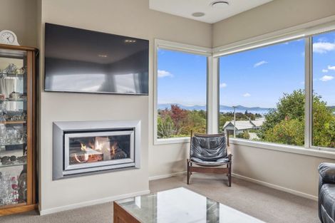 Photo of property in 1/46 Shepherd Road, Waipahihi, Taupo, 3330