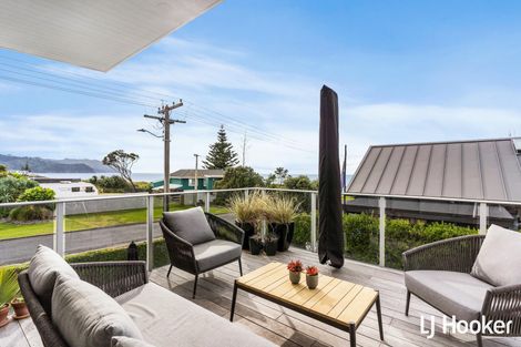 Photo of property in 1 Ayr Street, Waihi Beach, 3611